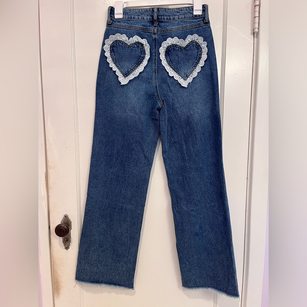 Ashley Mason Heart Back Pockets Jeans - Picture 2 of 9